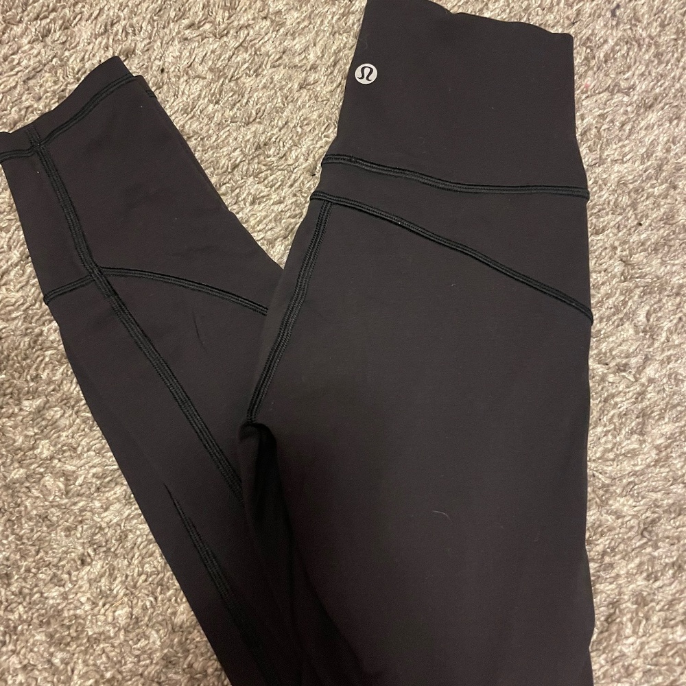 Lululemon leggings